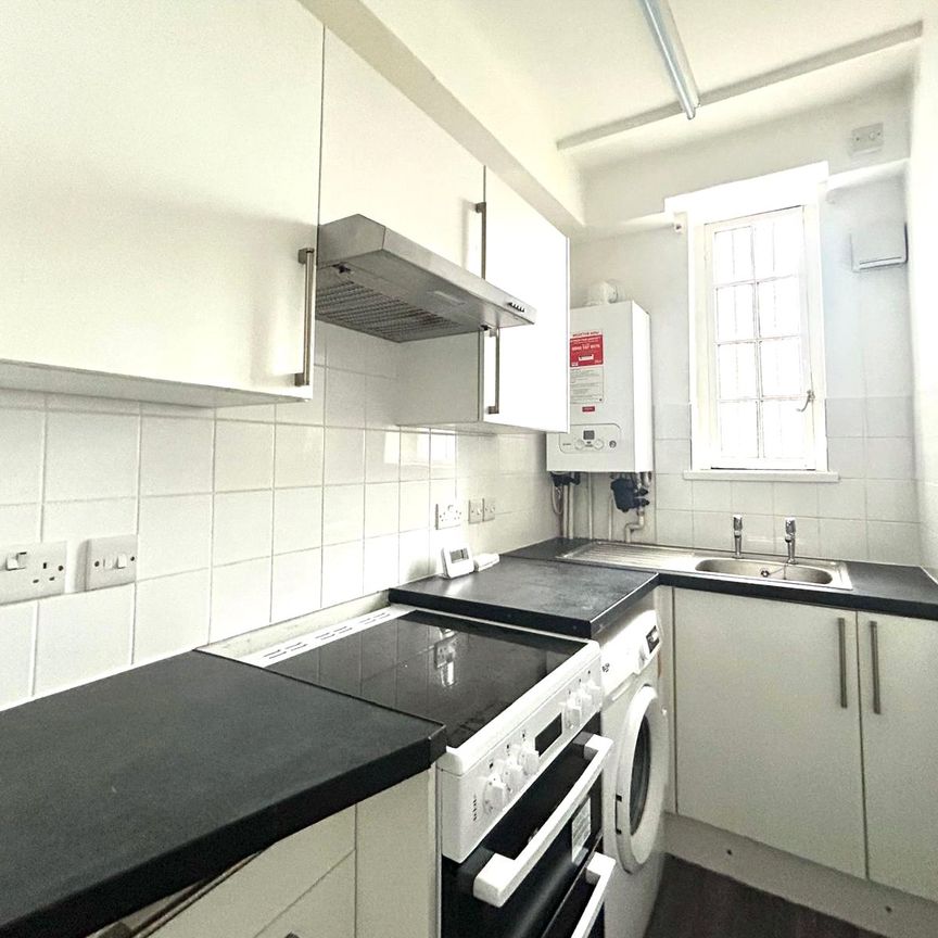 1 bedroom Flat in Kings Road, Reading - Photo 1