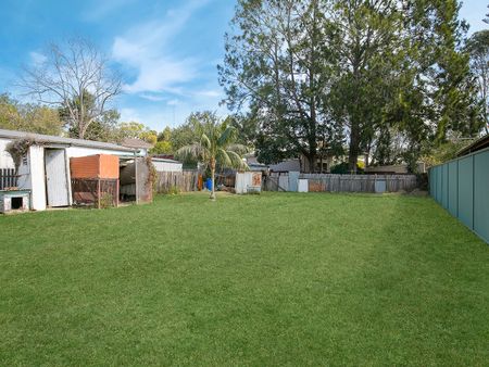 12 Cook Street, UNANDERRA NSW 2526 - Photo 5