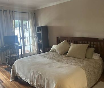 Luxury Apartment for rent in Nueva Andalucia, Spain - Photo 5