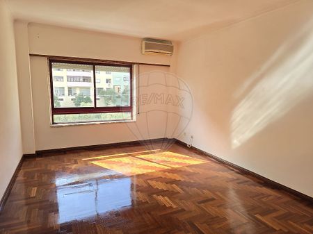 Apartamento T2 em Lisboa - Photo 2