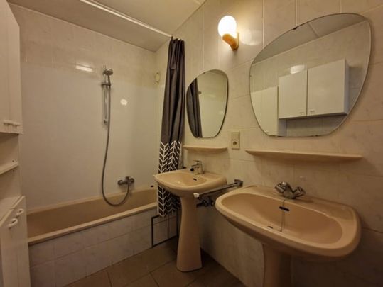 Appartement te huur - Foto 1