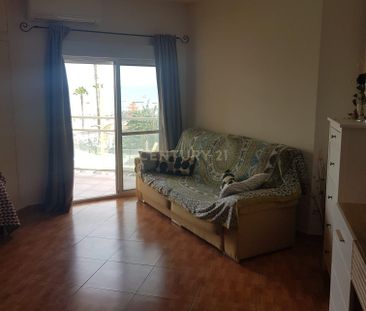 Estudio de alquiler en Avenida de España, 3, La Carihuela - Los Nidos - Photo 1