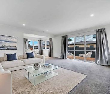 468A Massey Road, Māngere East - Photo 1