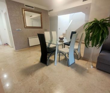 Atico en alquiler en Marbella, Marbella - Photo 2