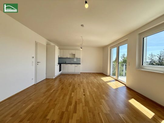 Stilvolle 4-Zimmer-Wohnung mit sonnigem Balkon und durchdachter Raumaufteilung! - Foto 1