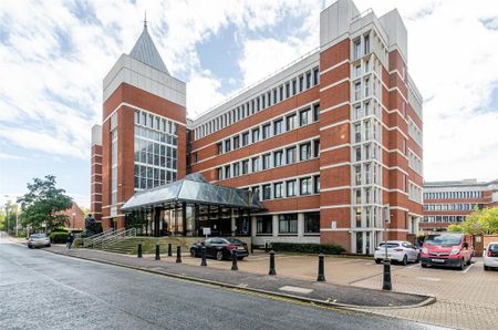 2 bedroom apartment to rent - Photo 2