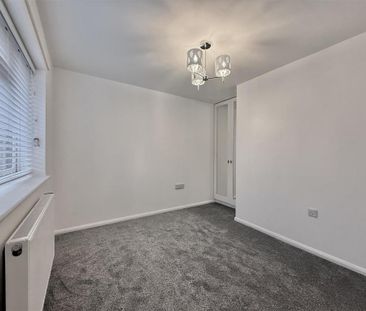1 bedroom end of terrace house to rent - Photo 2