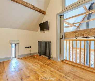 4 bedroom semi-detached house to rent - Photo 1