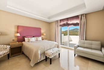 6 bedroom luxury Villa for rent in Marbella Del Este, Andalusia