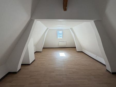 Location Appartement 3 pièces 59m² EU 76260 - Photo 3