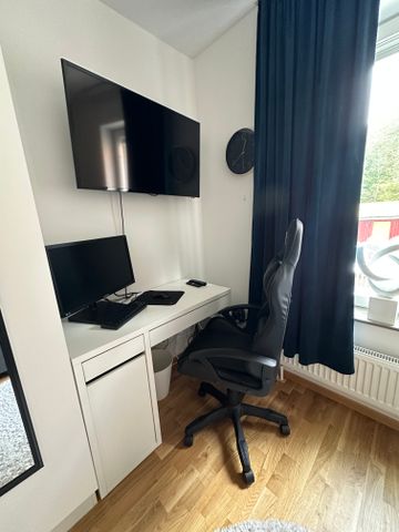 Kulvertkonstens väg, Hisings Backa - Photo 2