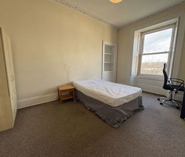 Edinburgh, Edinburgh - Photo 2