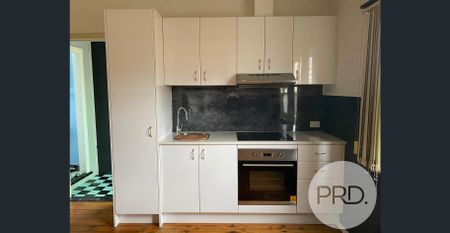 1 Bedroom studio unit - Close to all services - Photo 3