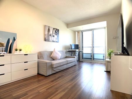 For Lease - 18 Graydon Hall Drive Unit# 1508, Toronto, Ontario - Photo 3