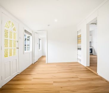 Freshly renovated one bedroom - Photo 4