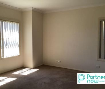 4 The Patio, TAMWORTH NSW 2340 - Photo 3