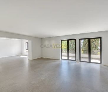 Apartment T4 in Cascais e Estoril, Cascais - Foto 1