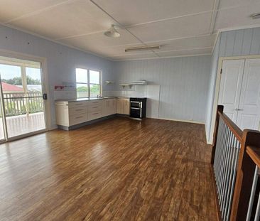 Elevated Bayside Living in Exclusive Manly Terraces - Photo 6