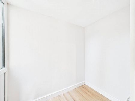 Sketchley Street, Nottingham, Nottinghamshire, NG3 - Photo 2