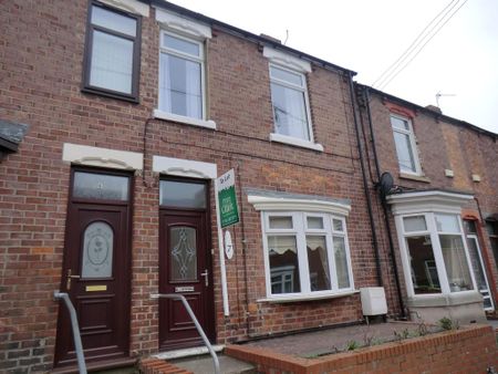 2 bedroom terraced house to rent - Photo 4