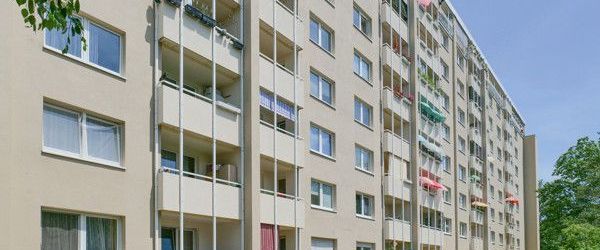 Helle 2-Zimmerwohnung mit Balkon - Photo 1