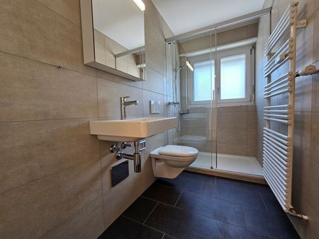 5.5 Zimmer, 136 m², 4. Stock - Photo 4