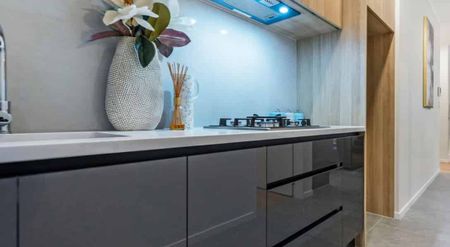 Charming 2BR Flat in Flat Bush! - Photo 4