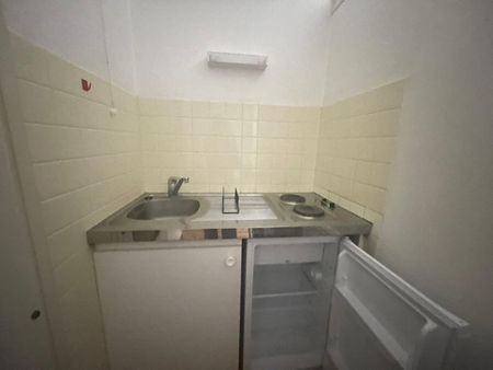 Location Appartement 28m² DIJON 21000 - Photo 3