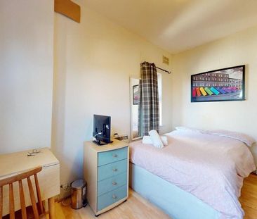 Flat share to rent - Photo 1