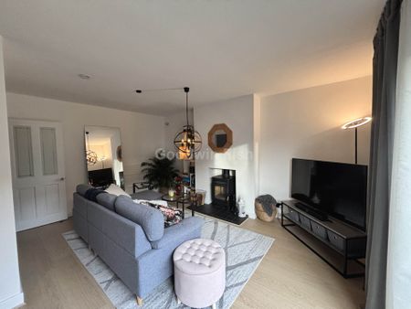 Picton Close, Manchester - Photo 3