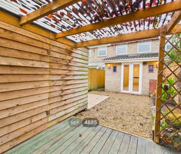 3 bedroom terraced house to rent - Photo 1