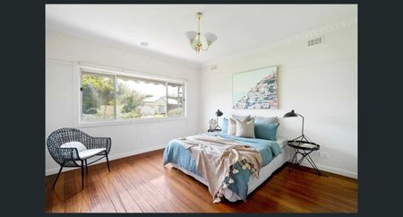 Register to Inspect // Spacious Family Home - Photo 4