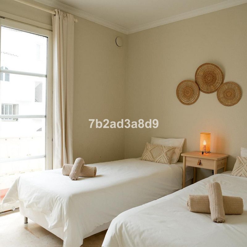 Middle Floor Apartment · El Paraiso - Photo 1