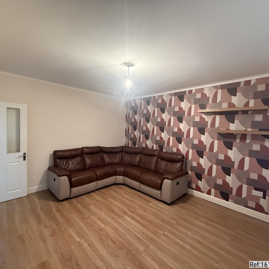 4 bed Semi-detached in Birmingham Road Midland, Dudley, DY1 4RF - Photo 1