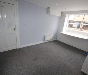 Property to rent - Photo 2