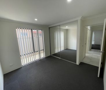 74 Virginia Avenue, Maddington, WA 6109 - Photo 3