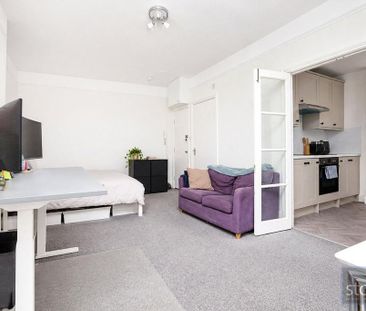 Studio to rent - Photo 4