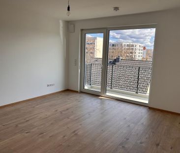 2.-Z-Wg* Balkon* nahe UNI / WISTA *10 Min zur S-Bahn* 5 Min zur Str... - Foto 1