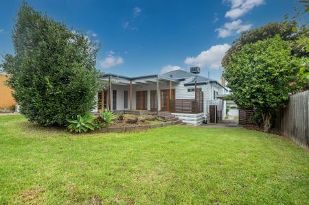 Spacious&comma; Renovated&comma; Comfortable Four Bedroom Home - Photo 5