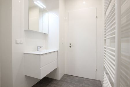 KÜHLUNG, WALK-IN-DUSCHE, EWE-KÜCHE, SCHÖNE LOGGIA, EICHENPARKETT, BAUJAHR 2021, RUHELAGE KORNEUBURG ZENTRUM !!! - Photo 3