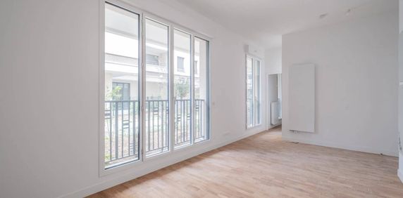 Rental Apartment Clichy Centre ville - Photo 2