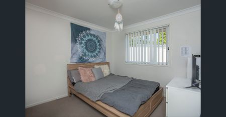 MODERN HOME IN RIVERVIEW RIDGE!!! - Photo 3