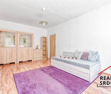Pronájem bytu 1+1 38 m² - Photo 2