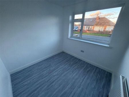 2 bedroom bungalow to rent - Photo 4