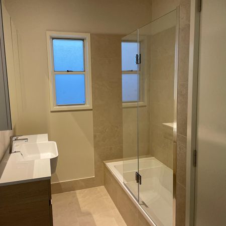 Break Lease Situation - Newly Renovated Home - Photo 2