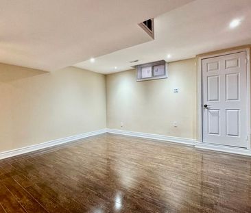 For Lease - 122A Clarendon Drive Unit# Bsmt, Richmond Hill, Ontario - Photo 4