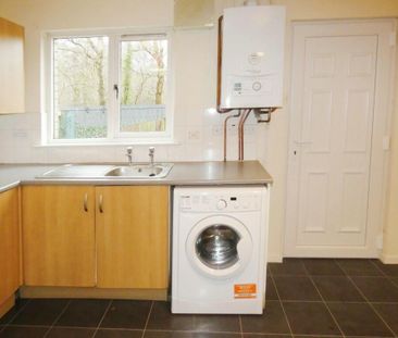 2 bedroom end of terrace house to rent - Photo 5