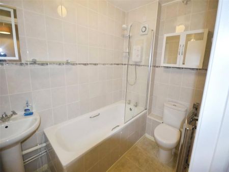 1 bedroom flat to rent - Photo 5