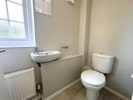 3 Bedroom detached property in Terrington - Photo 4