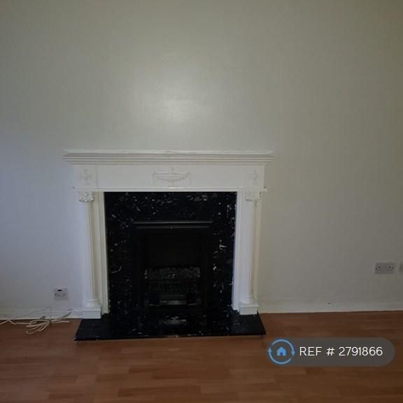 3 bedroom detached house to rent - Photo 1